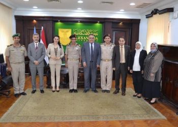 جامعة الإسكندرية توقع بروتوكولا للتعاون مع مركز البحوث الطبية بوزارة الدفاع