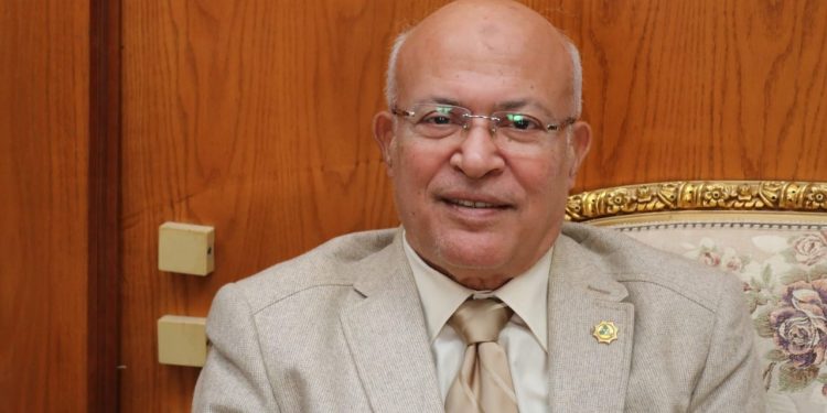 فتح باب التقدم  للقبول بكلية طب الأسنان بحد أدنى 90% بجامعة السلام