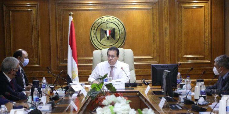 آخر أخبار امتحانات الجامعات 2020/2021.. بعد قرار التأجيل