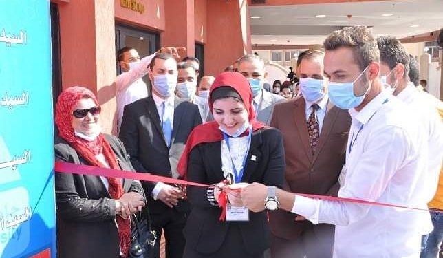 جامعة كفرالشيخ تفتتح معرض "المشغولات اليدوية" لطلاب التربية النوعية