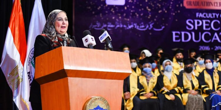 وزيرة التضامن الاجتماعي