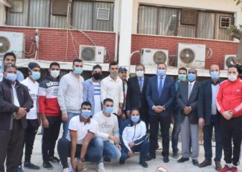 "صيدلة سوهاج" تنظم اليوم الرياضي الأول  لطلابها