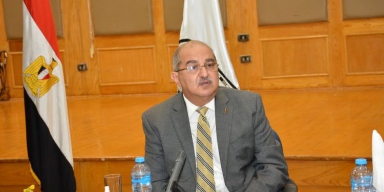 جامعة أسيوط: بدء تنفيذ إجراءات أكبر حركة تسويات للعاملين بمختلف القطاعات