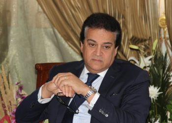 وزير التعليم العالي يكشف زيادة معدلات الإصابة بكورونا في ديسمبر ويناير