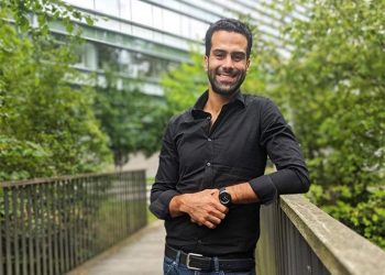 "جائزة نوبل للكيمياء ".. محاضرة محمد البرلسي الباحث في مجال التعويض الجيني