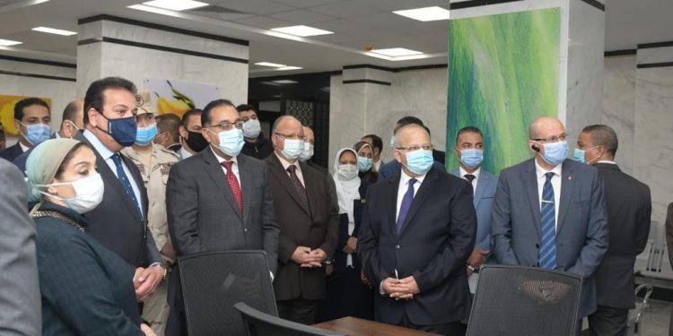 رئيس جامعة القاهرة يكشف تفاصيل تطوير مستشفى الاستقبال والطواريء بقصر العيني