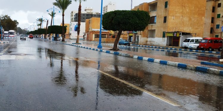 أمطار على القاهرة وانخفاض درجات الحرارة.. حالة الطقس اليوم