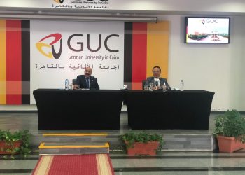 رئيس أمناء الجامعة الألمانية: 90 منحة لتدريب الكوادر في أسوان وجاري تنفيذ الهوية البصرية في 11 محافطة