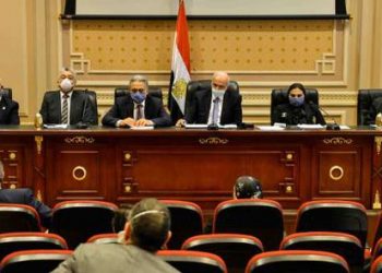 لجنة تعليم النواب: زيادات "جديدة" للمعلمين وحوافز للإدارات تكلف الدولة 6 مليار جنيه