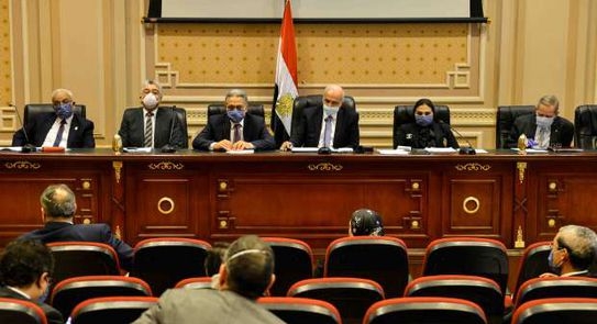 لجنة تعليم النواب: زيادات "جديدة" للمعلمين وحوافز للإدارات تكلف الدولة 6 مليار جنيه