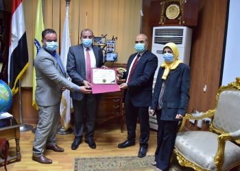  الأعلى للجامعات يعتمد مركز تدريب جامعة بنى سويف