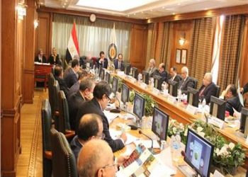 متى يتم إجراء انتخابات الطلاب بالجامعات؟