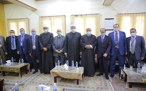 وكيل الأزهر يلتقي فريق اعتماد الجودة بتفهنا الأشراف