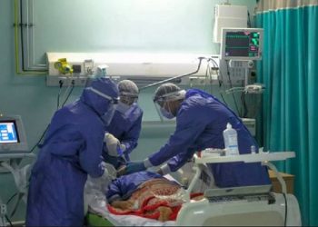 علماء بريطانيون يحذرون من موجة ثالثة لـ"كورونا" بعد عطلة عيد الميلاد