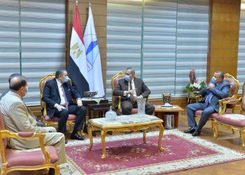 رئيس جامعة كفر الشيخ: مصر استطاعت تحقيق أفضل نمو اقتصادي بشهادة المؤسسات الدولية