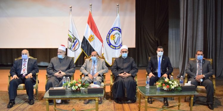 جامعة بني سويف تنظم لقاء جماهيري بعنوان "الترابط الأسرى ودوره في حماية الوطن"