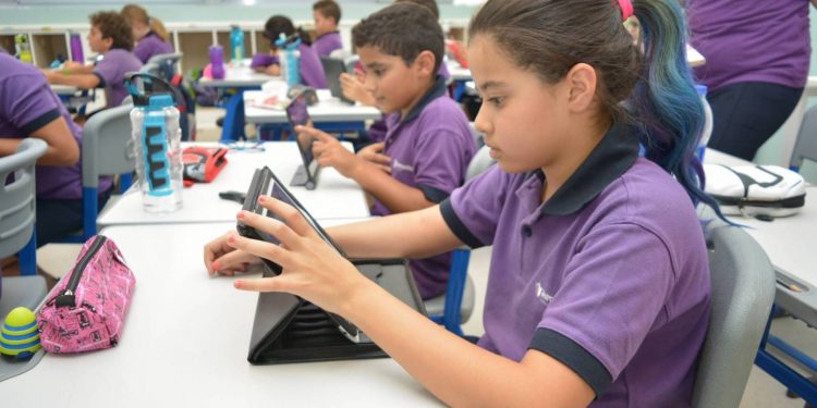 فتح باب التقديم للمدارس الرسمية الدولية (IPS) تعرف على الخطوات والمواعيد