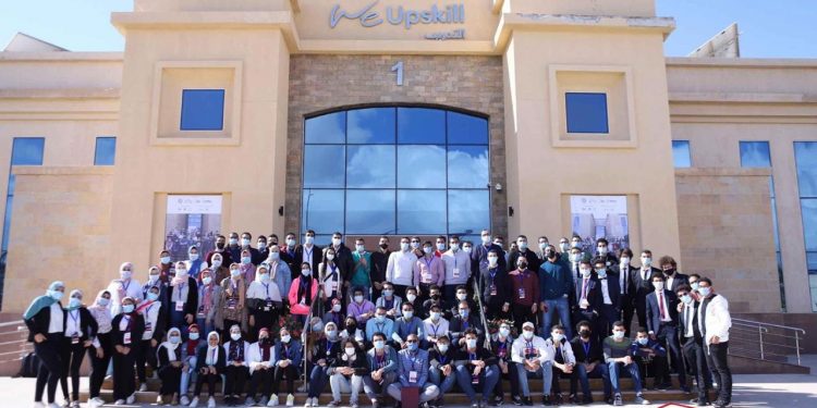 أكاديمية البحث العلمي تدعم 320 مشروع تخرج في تحدي مصر لإنترنت الأشياء