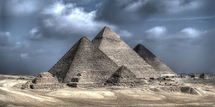 الأرصاد تحذر من تقلبات جوية نهاية الأسبوع