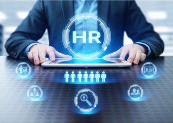 جامعة حلوان تؤهل طلابها بدورات تدريبية في التنمية البشرية