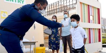 انتشاء وباء داخل مدرسة بالتجمع ووفاة طالب.. أعرف الحقيقة