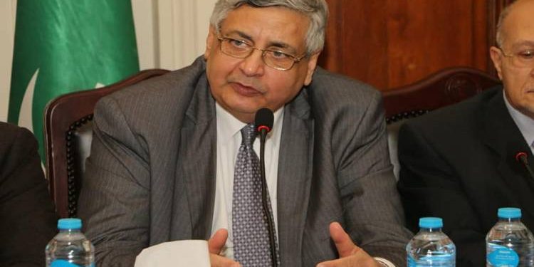 مستشار رئيس الجمهورية: جميع الأطباء العاملين بوحدة الصدر في جامعة عين شمس أصيبوا بكورونا