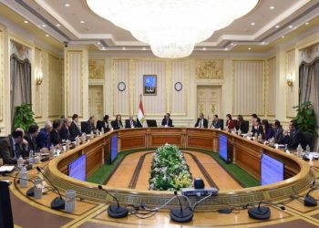 مجلس الوزراء يوضح ..هل يتم إغلاق المدارس بعد زيادة حالات كورونا؟