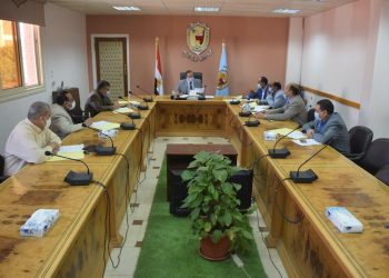 تخفيض٣٠% للخمسة الأوائل ببرنامج الصيدلة الإكلينيكية بجامعة سوهاج