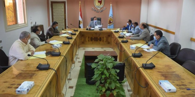 تخفيض٣٠% للخمسة الأوائل ببرنامج الصيدلة الإكلينيكية بجامعة سوهاج