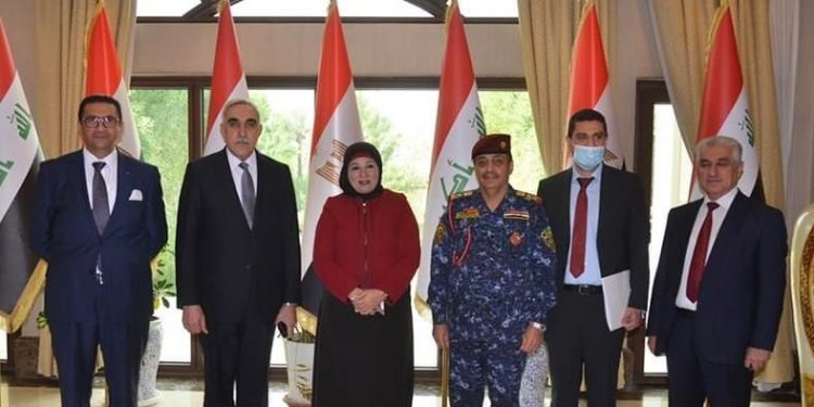 رئيس الإدارة المركزية للطلاب الوافدين تشارك في أعمال اللجنة العليا المشتركة بين مصر والعراق