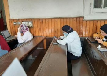 عبد الغفار يشدد على تطبيق الاجراءات الاحترازية أثناء امتحانات الميدتيرم