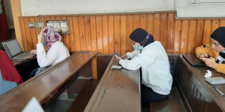 عبد الغفار يشدد على تطبيق الاجراءات الاحترازية أثناء امتحانات الميدتيرم