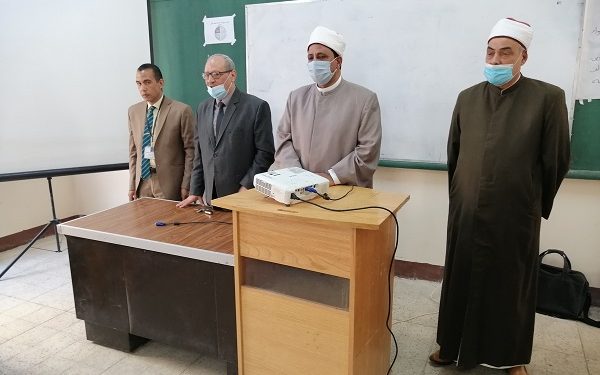 تنمية مهارات معلمي التربية الرياضية والمعامل بتدريب أسيوط الأزهرية