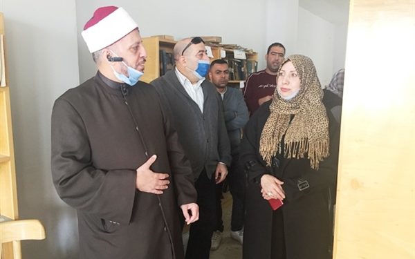 الوكيل الشرعي للإسكندرية يتفقد ورشة عمل إدارة المكتبات بالمكتبة المركزية