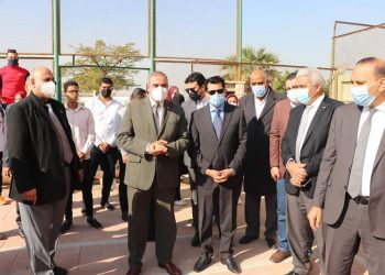 وزير الشباب والرياضة يتفقد ملاعب جامعة الأزهر ويعد برفع كفاءتها