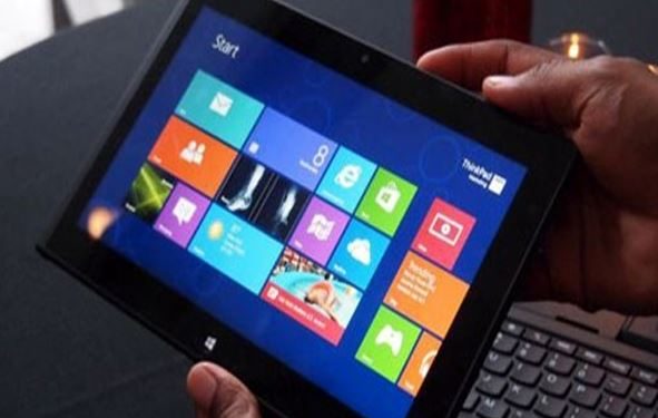 سيارة قمامة و2,7 مليون جنيه.. تفاصيل سرقة 1179 تابلت من مخازن التربية والتعليم