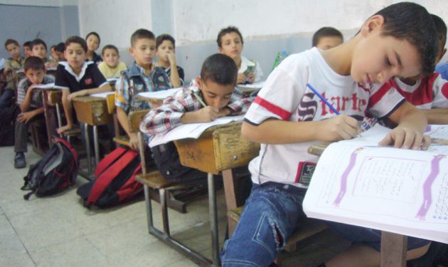 تقييم جديد لصفوف النقل "لا يلغي الامتحانات"