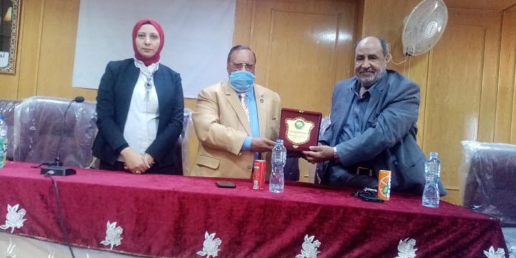 لقاء مفتوح مع طالبات كلية البنات الأزهرية بطيبة الجديدة بالأقصر حول مشروع سفراء الأزهر