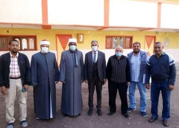 مدير منطقة الأقصر الأزهرية يتفقد سير العملية التعليمية بمجمع معاهد الزينية بحري