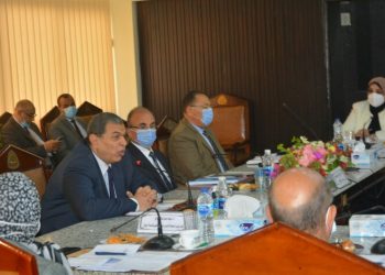 جامعة الزقازيق تتخذ قرارات مهمة لمواجهة كورونا بحضور وزير القوى العاملة