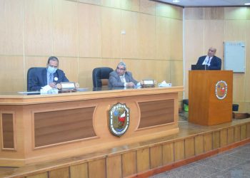 “ضمان الجودة” بجامعة سوهاج يوصي بإنشاء وحدة للاستثمار ودعم المشروعات التطبيقية