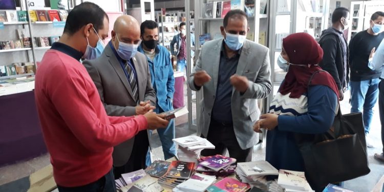 ختام فعاليات معرض الكتاب اليوم بجامعة أسوان |صور