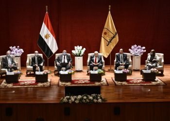 مصطفى الفقي:  مصر لا تعرف الطائفية وشعبها متجانس