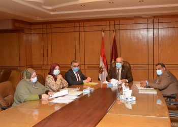 تفاصيل انعقاد مجلس جوائز جامعة الفيوم