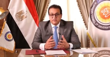 الجامعات تبدأ نظام "أون لاين" غدا.. وبث المحاضرارت عبر المنصات الإلكترونية
