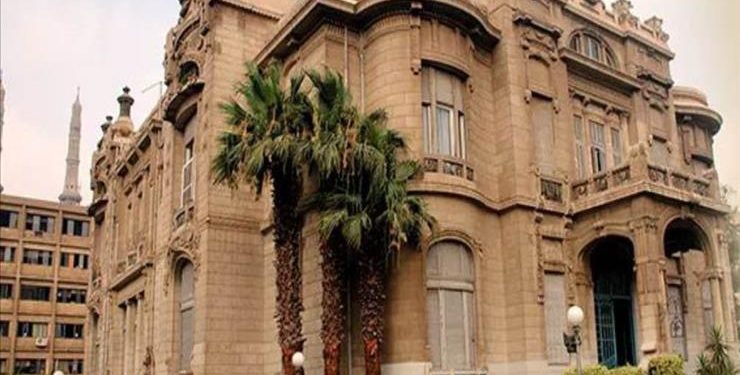 جامعة عين شمس