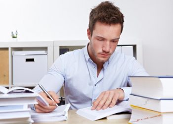 4 رسائل من سياسة واقتصاد القاهرة لطلاب الدراسات العليا بسبب كورونا