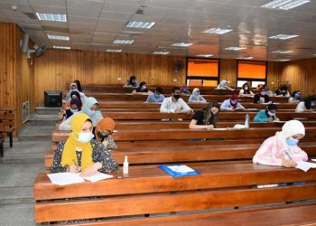 امتحانات الجامعات