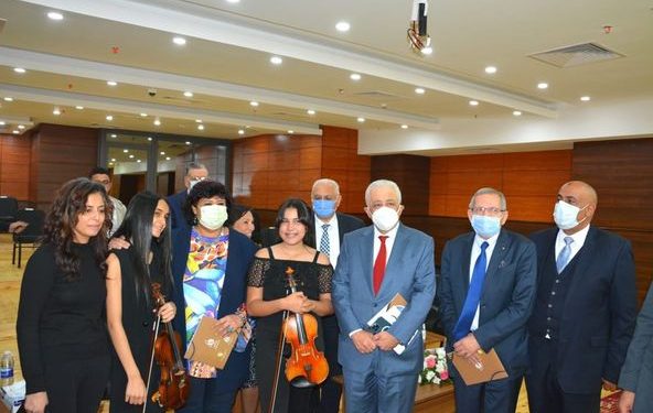 وزيرا التعليم والثقافة يفتتحان عدد من المشروعات التعليمية بأكاديمية الفنون "صور