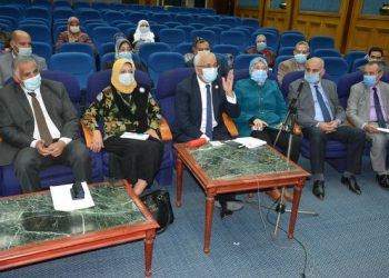 رضا حجازي: المعلم العمود الفقرى للعملية التعليمية ويجب الاستعداد دائمًا للتطوير